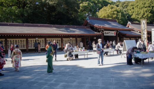 【甘酒と初詣】幸福を呼ぶ冬の風物詩と歴史。配っている神社はどこ？